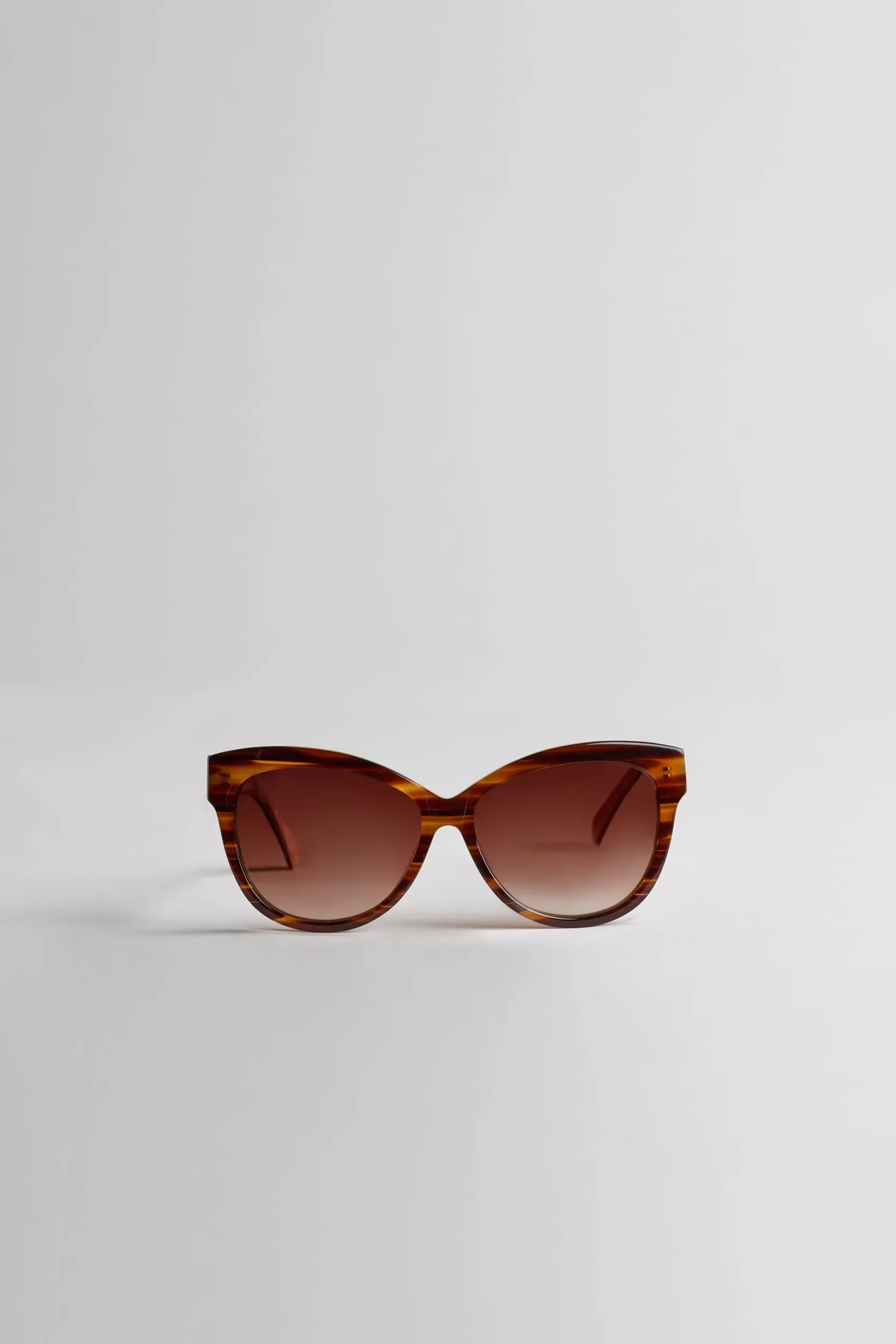 Elie Tahari Fragrance|Gloves-Cat Eye Acetate Sunglasses BlondeHorn/Cream