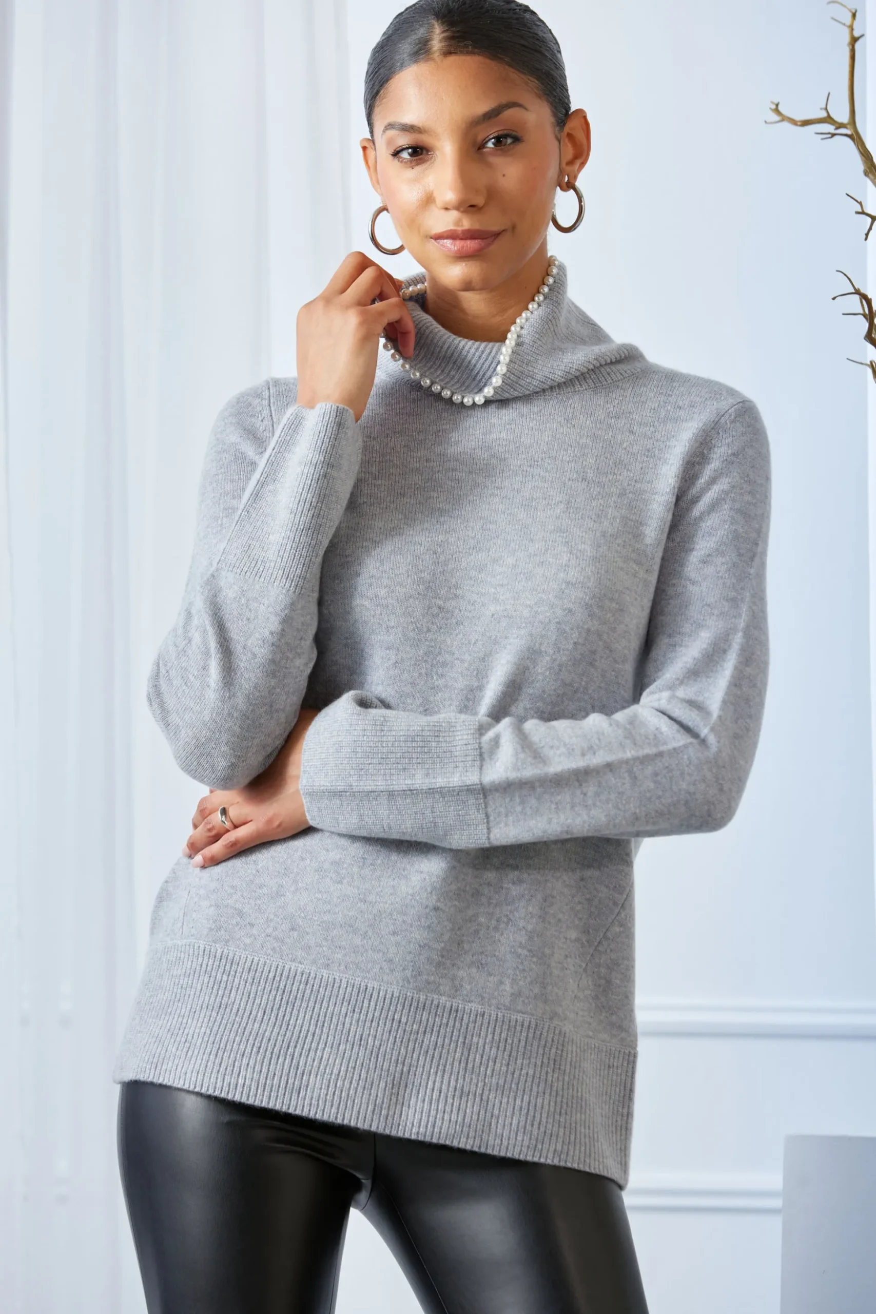 Elie Tahari Tops & Sweaters-Pearl Turtleneck Cashmere Wool Sweater MARBLE