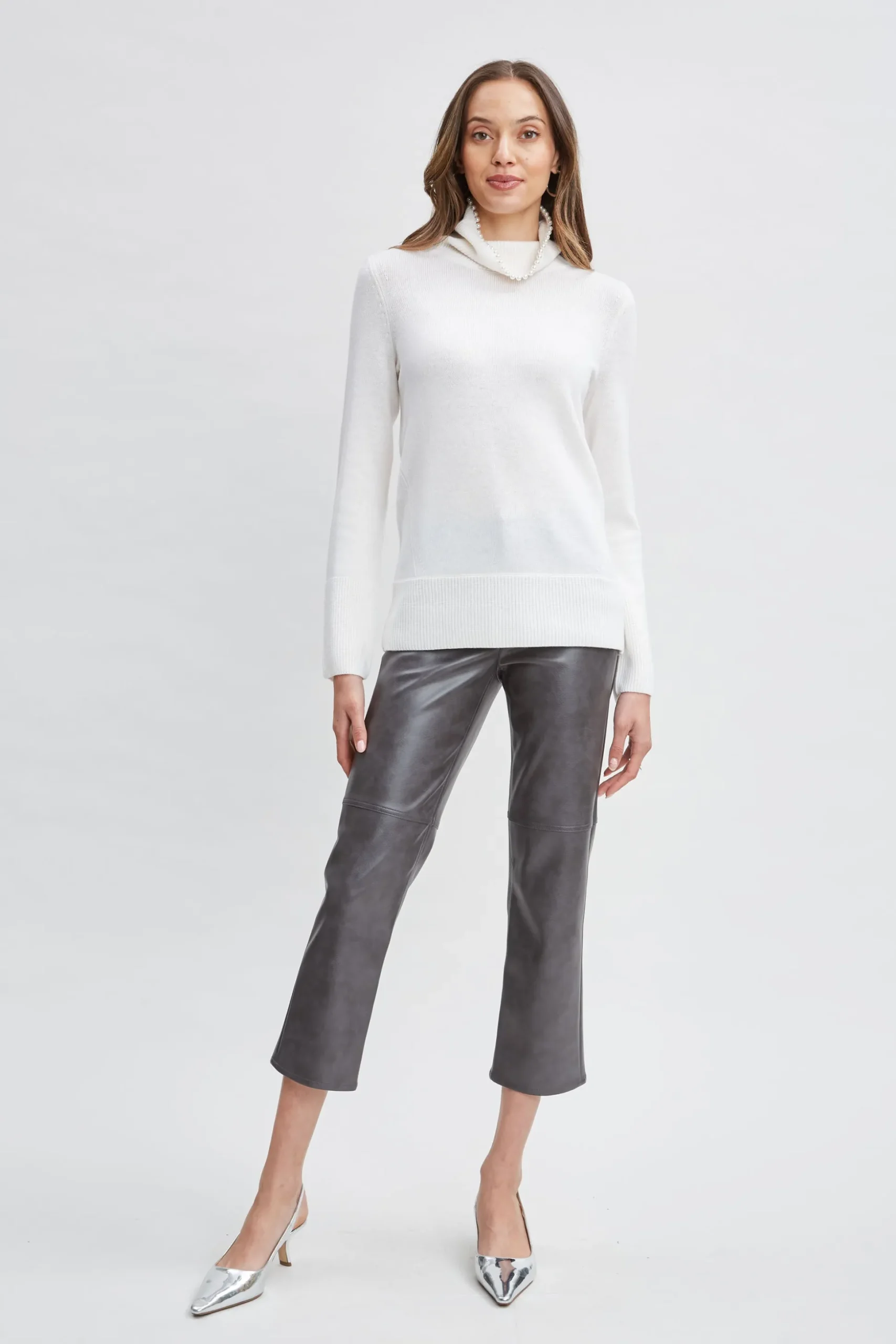 Elie Tahari Tops & Sweaters-Pearl Turtleneck Cashmere Wool Sweater SNOW