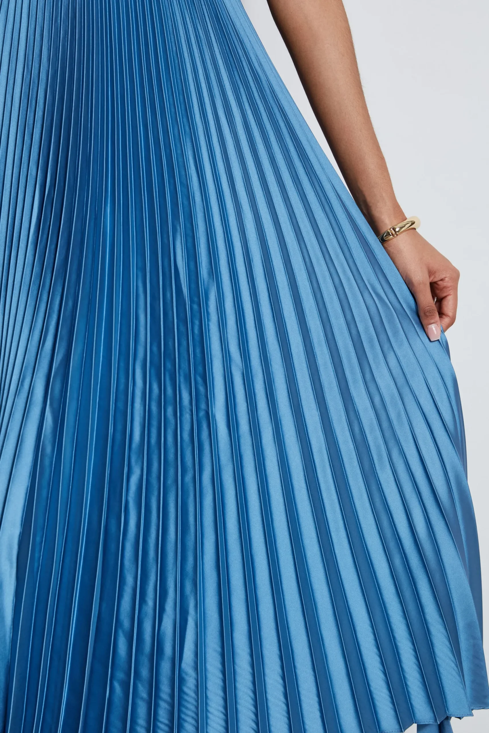 Elie Tahari Dresses & Jumpsuits|Midi Dresses-Pleated Midi Dress BLUEBREEZE