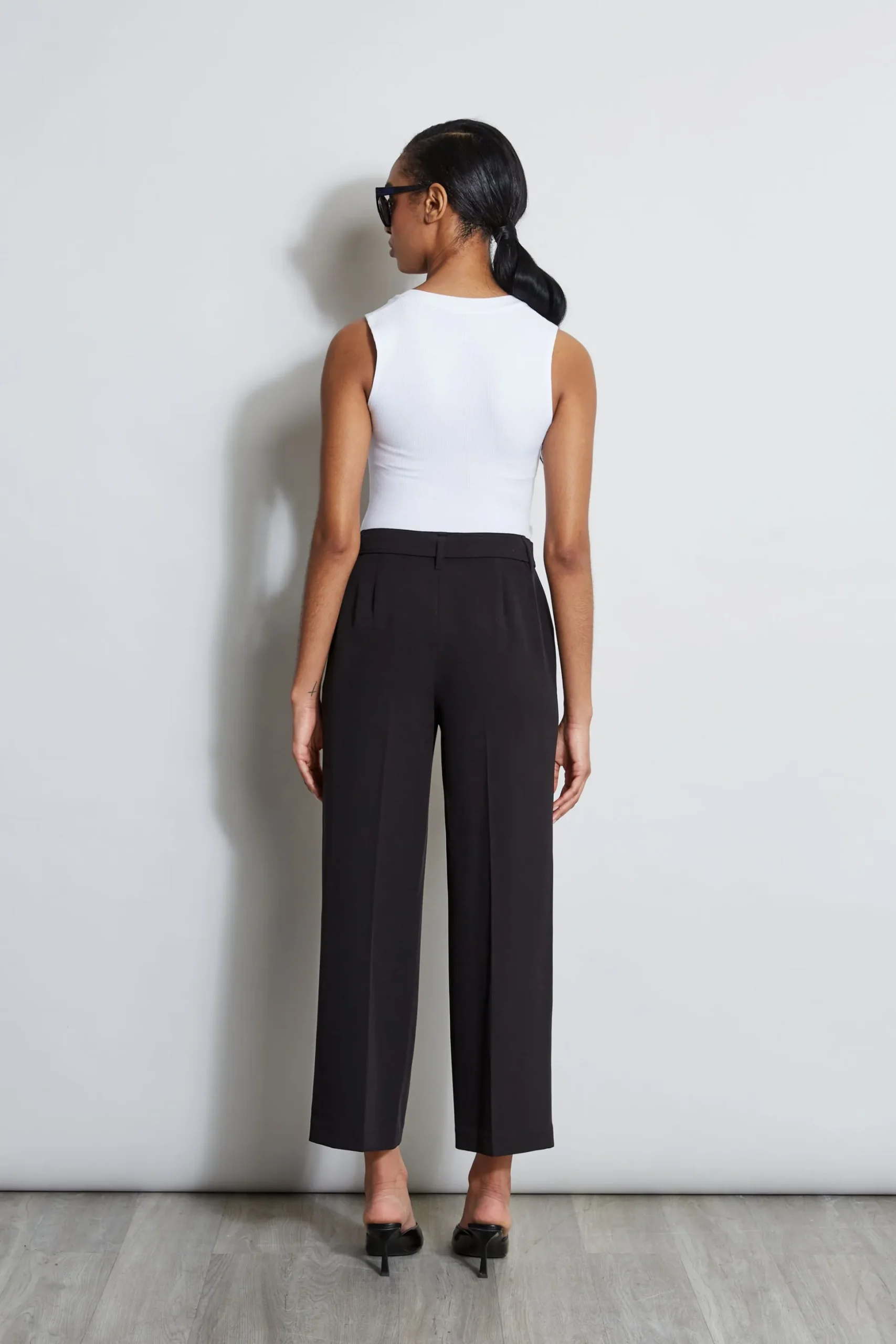Elie Tahari Bottoms-Wide Leg Cropped Belted Pant NOIR